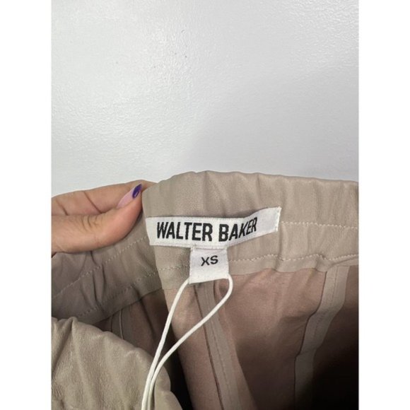 Walter Baker Lori Leather Flare Leg Elastic Waist Pant Women's Dove Size: XS NWT - Picture 8 of 10